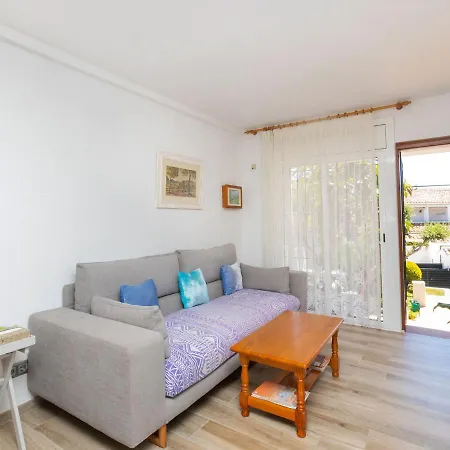 Remedios By Interhome Cunit